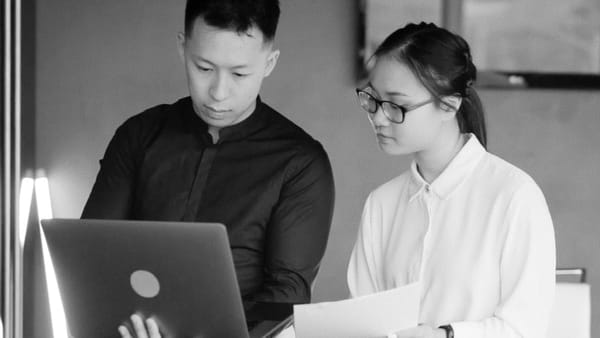 Safety professionals review Australian electrical safety laws, hazard prevention, and compliance tips to improve safety.